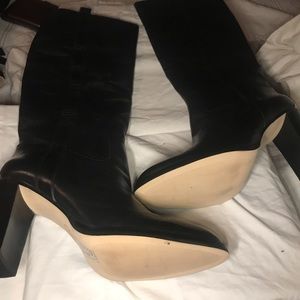 MK Black leather boots
